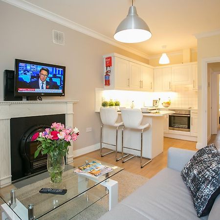 Dublin Castle City Apartments ภายนอก รูปภาพ