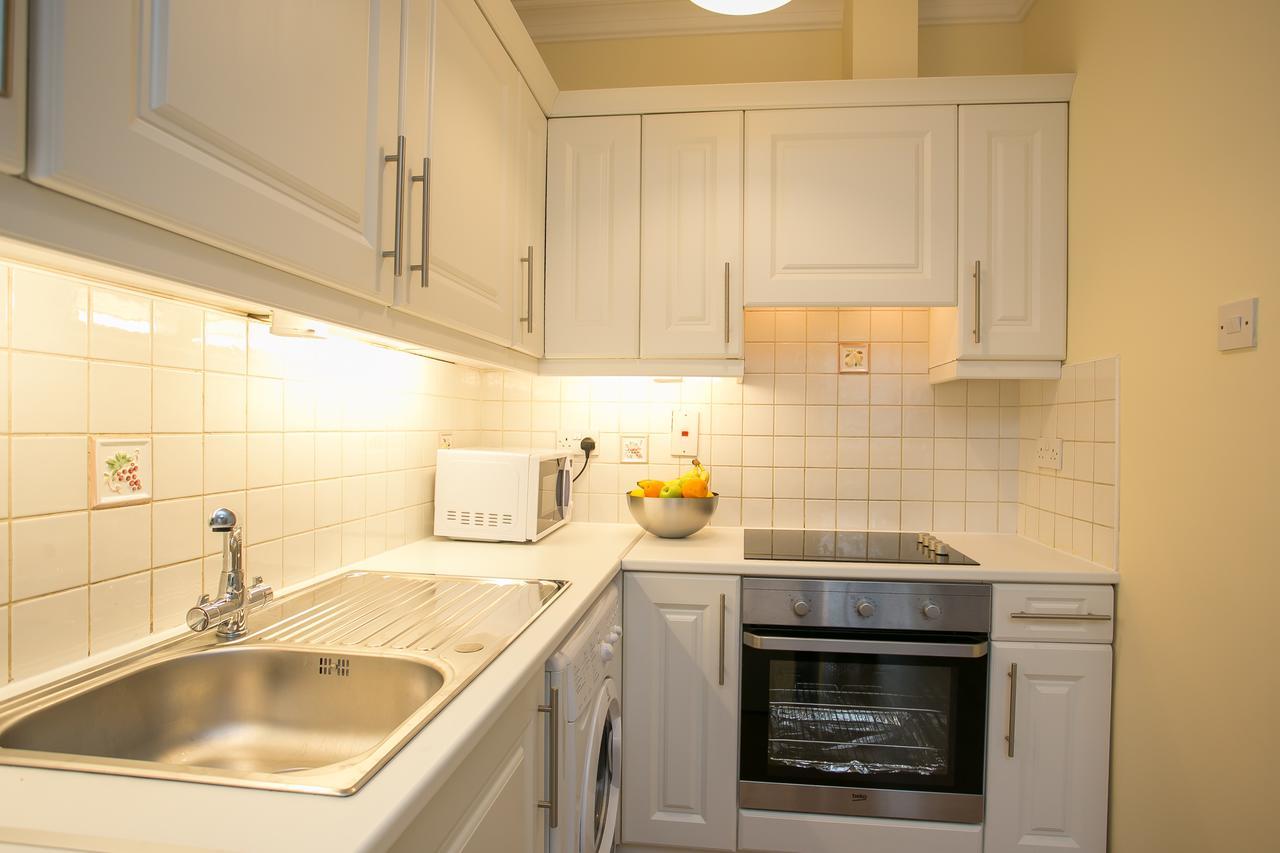 Dublin Castle City Apartments ภายนอก รูปภาพ