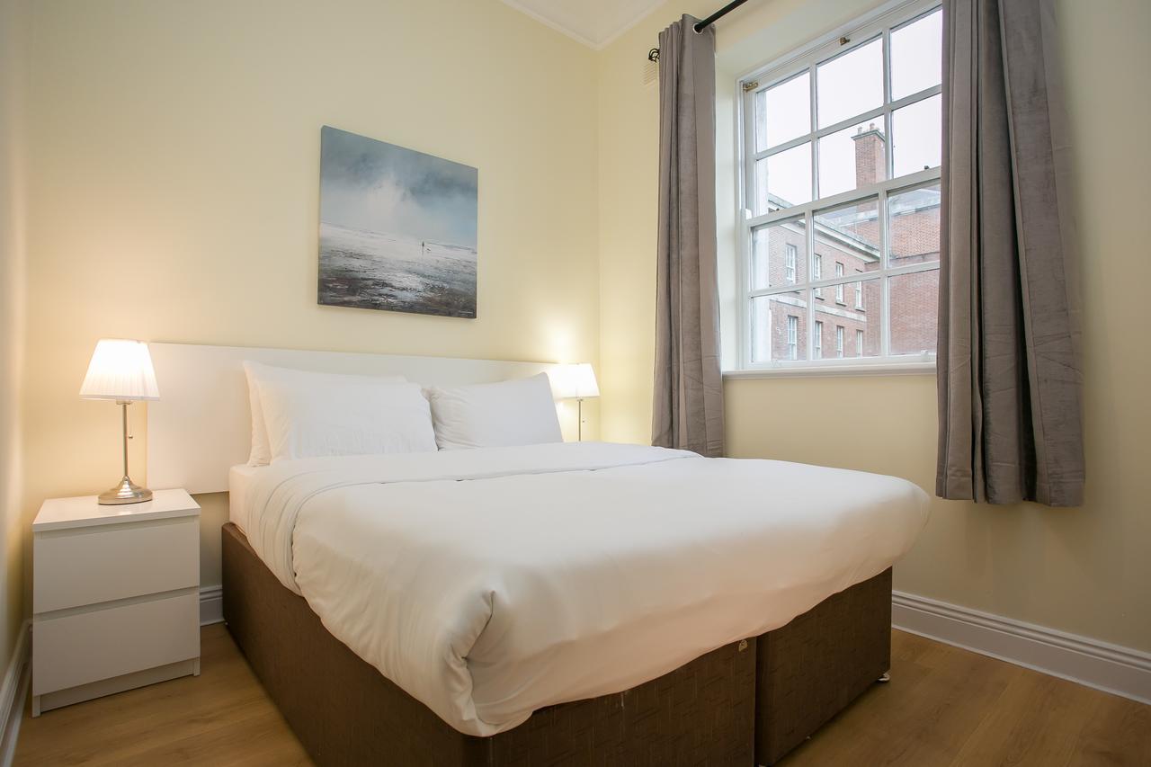Dublin Castle City Apartments ภายนอก รูปภาพ