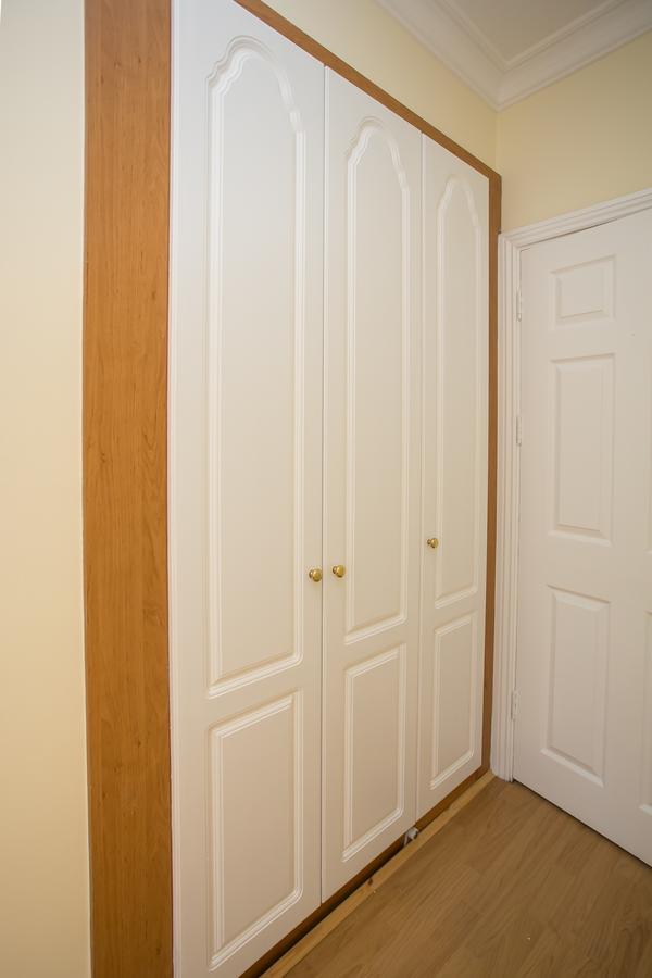 Dublin Castle City Apartments ภายนอก รูปภาพ